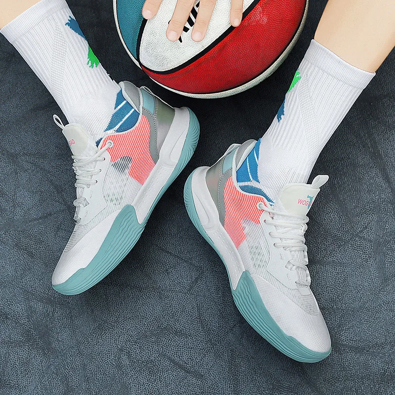 2026 Breathable Real Combat Basketball Shoes Men New Low-help Cushioned Wear-resistant Professional Sports Shoes With Sound