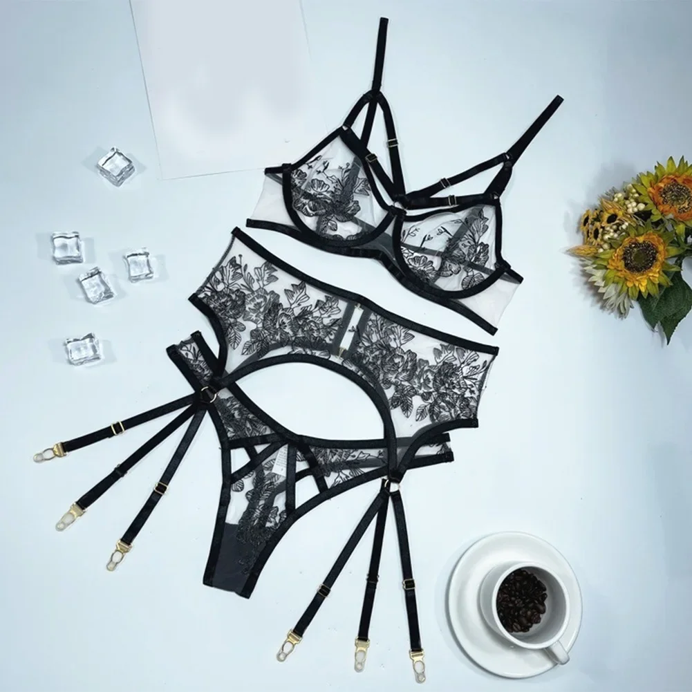 

Women Lingerie Sexy Bra Set See-Through Flroal Bras G-string Garter Belt Underwear Ultrathin Cut-Out Floral Bra & Brief Sets