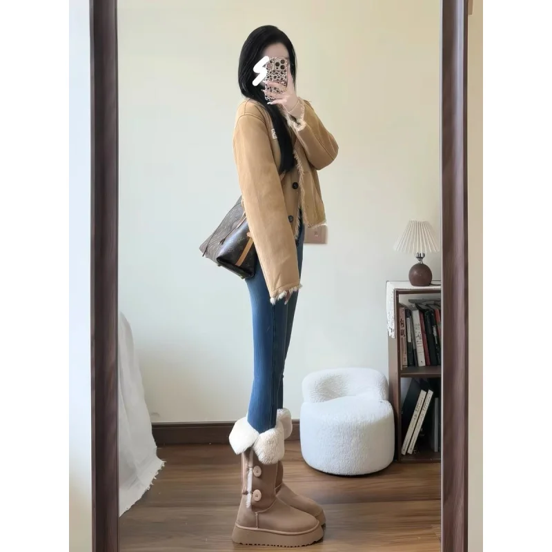 Damskie jeansy skinny z wysokim stanem, ocieplane pluszem, jesienno-zimowe, nowe, wyszczuplające, elastyczne, uniwersalne jegginsy, zapinane na podwójne guziki, spodnie bootcut 9/9 długości.