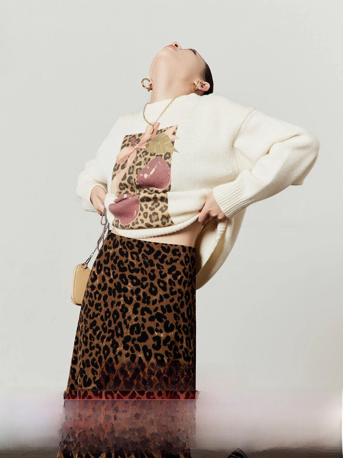 

Новый осенний женский свитер свободного кроя с леопардовым принтом Cherry White, шерстяной, комфортный, теплый, с круглым вырезом, длинными рукавами