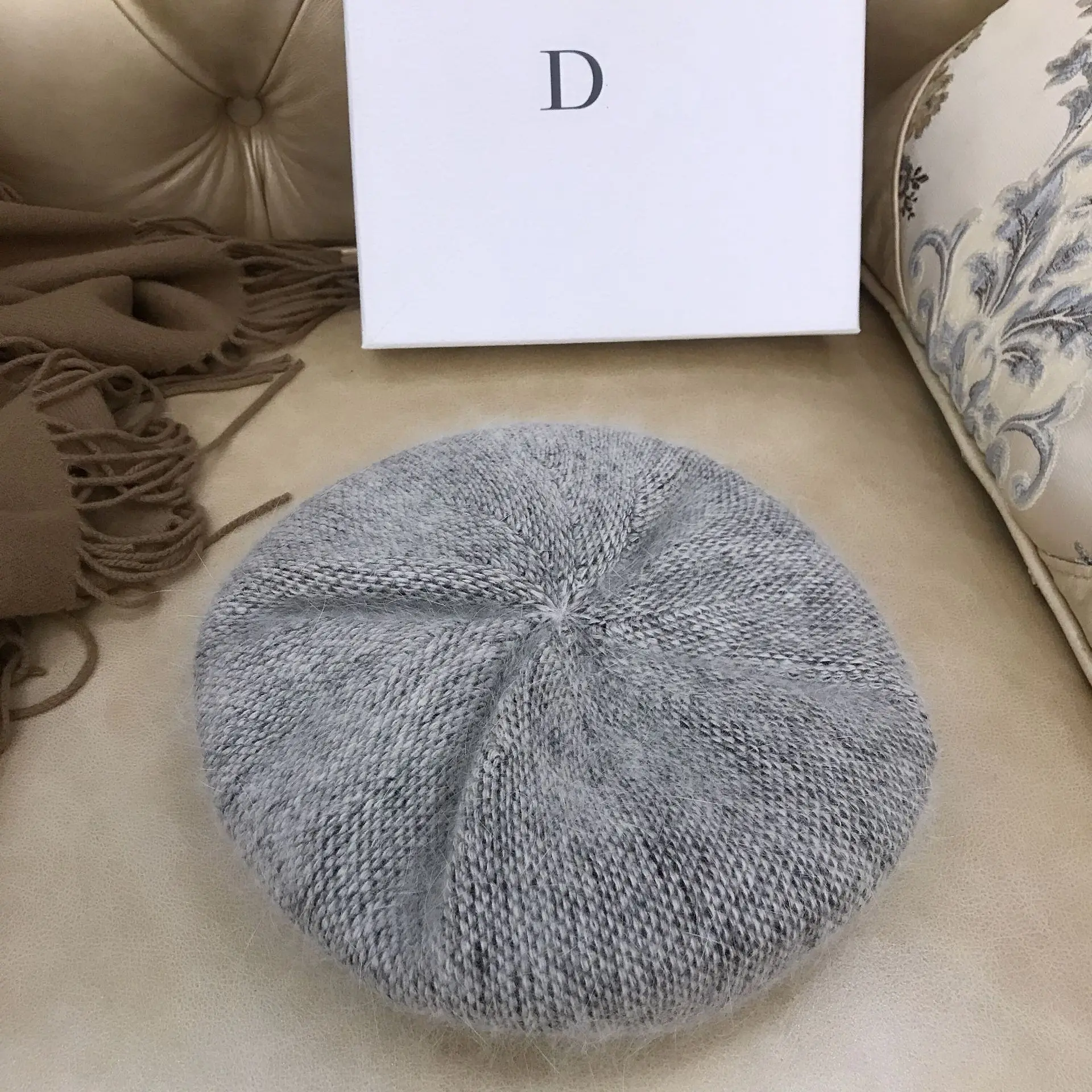 Angola rabbit fur beret warm knit hat for autumn and winter sweet octagonal hat Korean fashion retro art painter