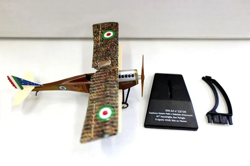 rare  1 / 72 Italian Air Force  SVA 10 reconnaissance aircraft  Biplane fighter  Alloy collection model