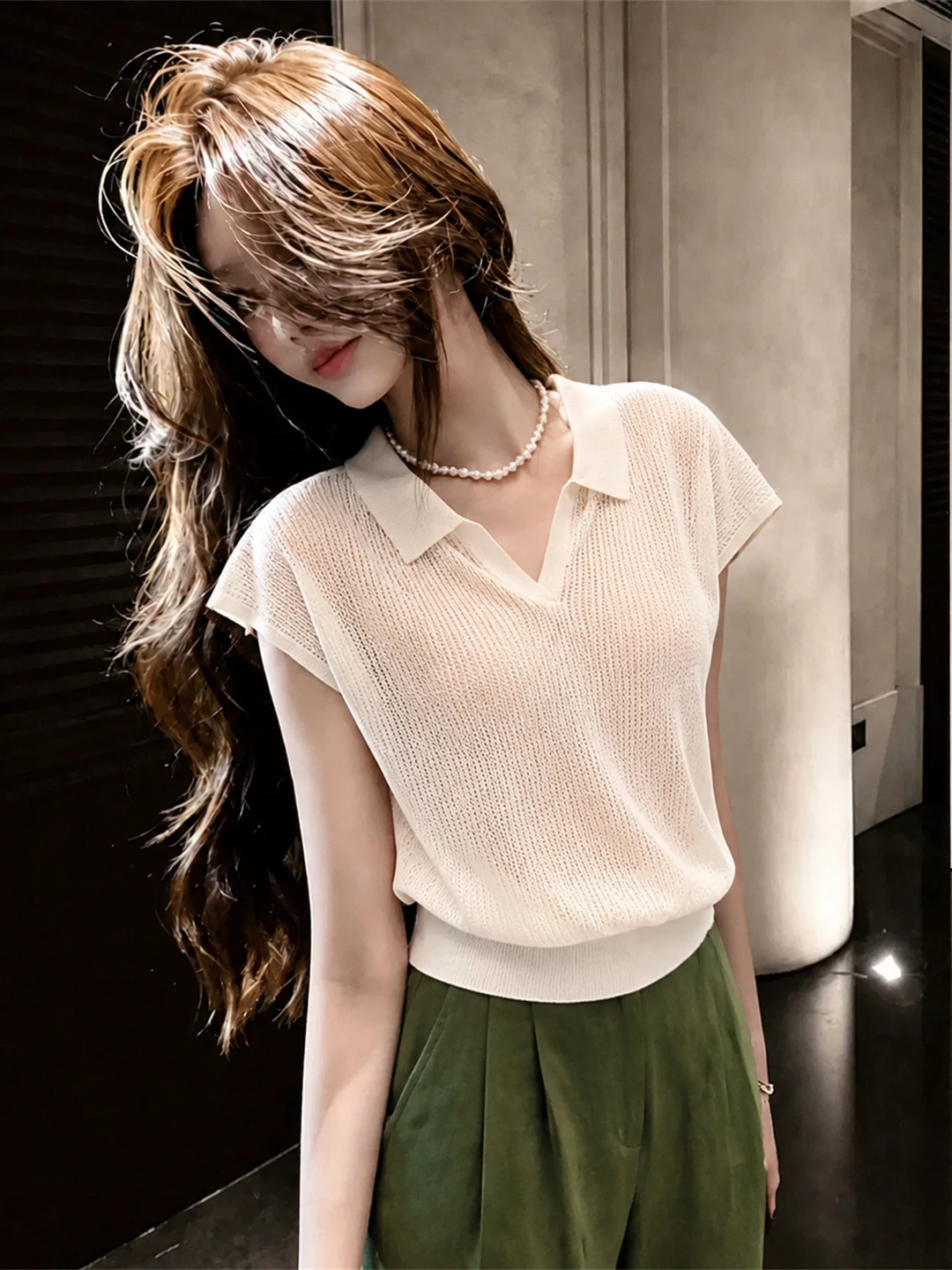 

Elegant Neck Ice Silk Short Sleeve Knitted Shirt for Women Commute Versatile Lightweight Premium Quality Female Top