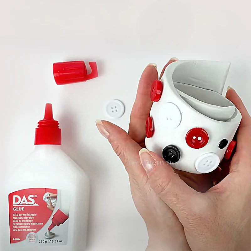 Colla Das: La Soluzione Perfetta per Lavori di Artigianato e Ceramica