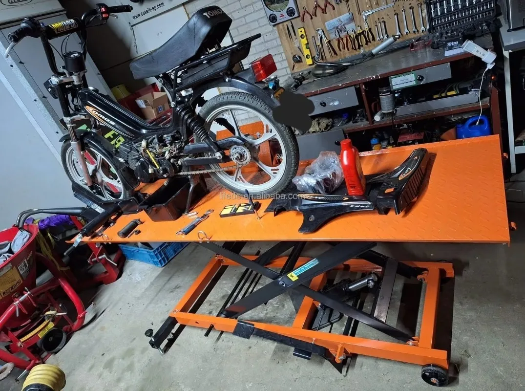 2025 نمط جديد الثقيلة 800 رطل مقص هيدروليكي طاولة رفع دراجة نارية جاك حامل إصلاح منصة رفع حامل للبيع