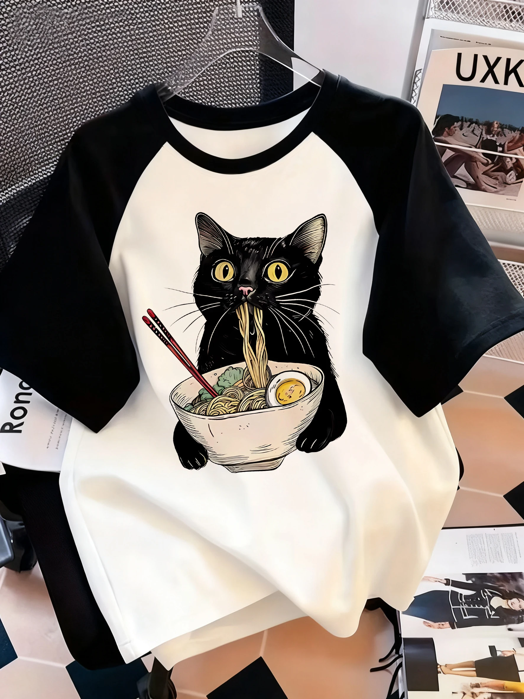 Streetwear Noodle Ramen Cat Letter Print Crew Neck T-Shirt Casual Short Sleeve Top for Spring Summer Women's Clothing