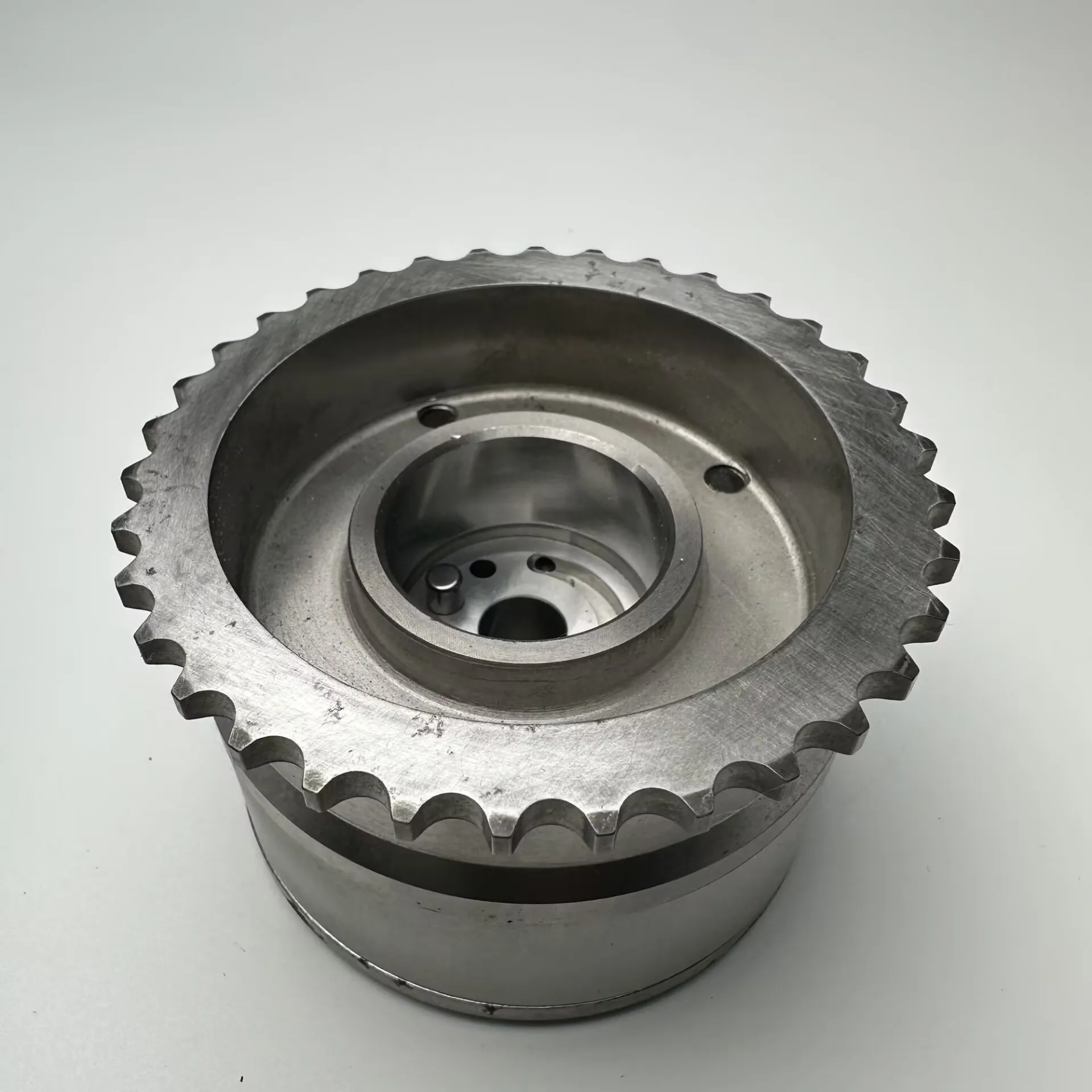 VVT Timing Gear Camshaft Phaser for Zhonghua Junjie 4A13 4A15 Engine