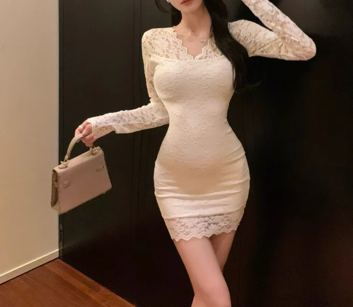 Novelty Woman Dress 2025 V-Neck Long-Sleeved Sexy Lace Base Layer Dress for Women