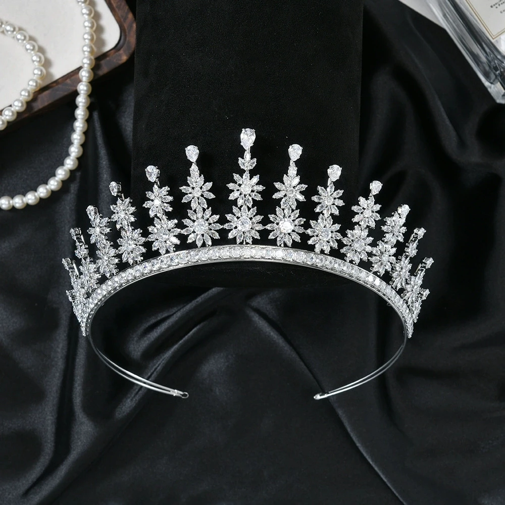 Korean Style Luxury Cubic Wedding Hair Crown Accessory for Women Exquisite Fashionable Ball Performance Headwear Jewelries