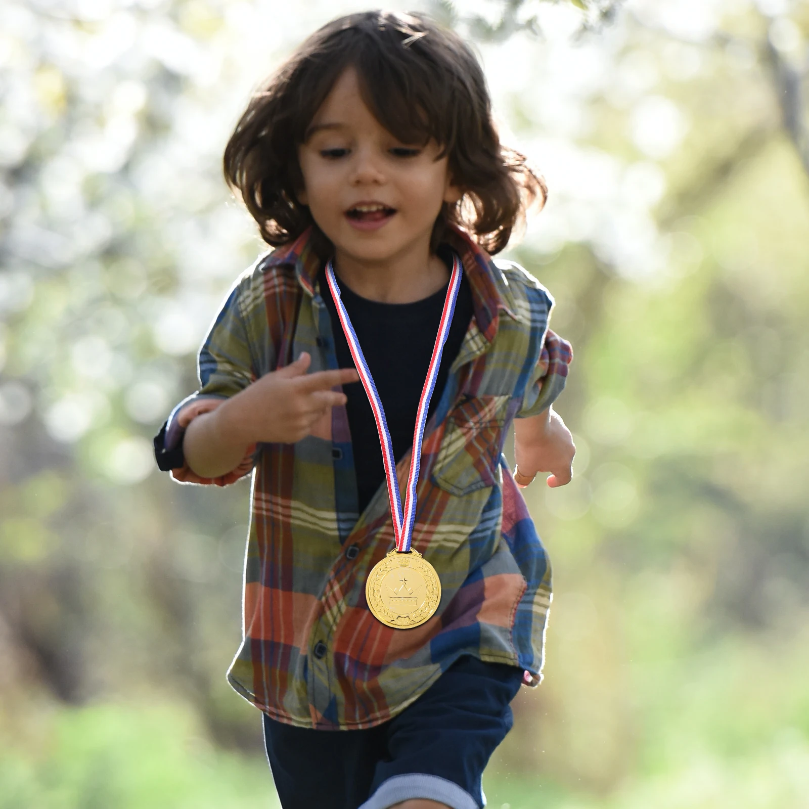 

3pcs Plastic Medals Rugby Award Competition Sport Marathon Wall Show Wrestling Baseball Father Small Size Durable Elegant