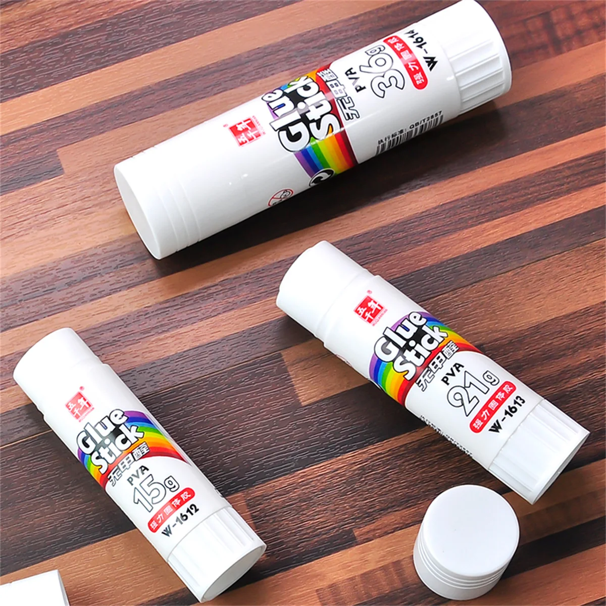 Fast Dry Rotating White Glue Sticks, Material de escritório, Material Escolar, Business Bill Bonding Ferramenta, Artesanato de papel artesanal de estudante