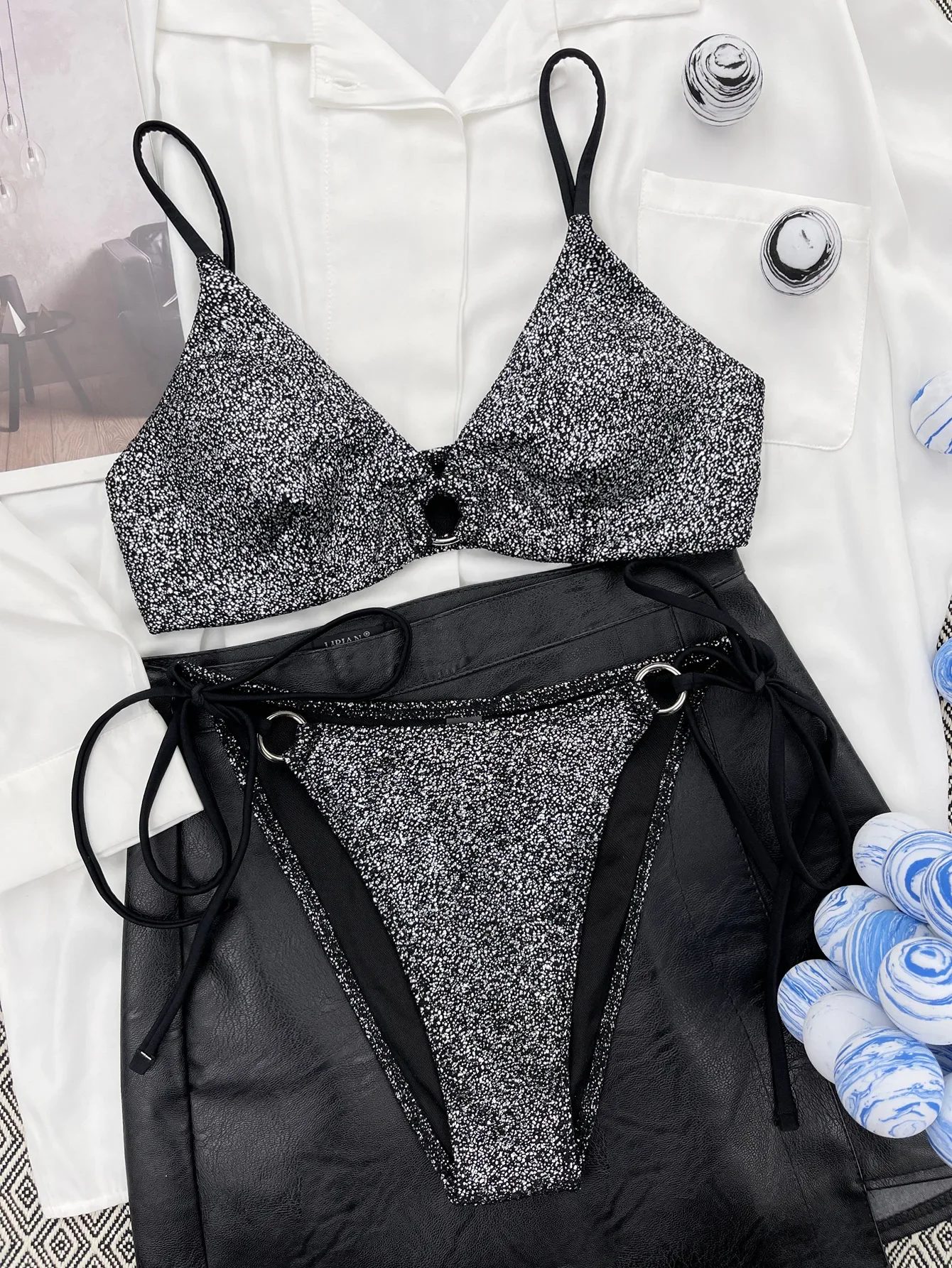 

New Sexy Triangle Push Up Bikini Set Glitter Swimwear Women Ring Linked Bling Bathing Suit Tie String Two Piece Swimsuit Biquini