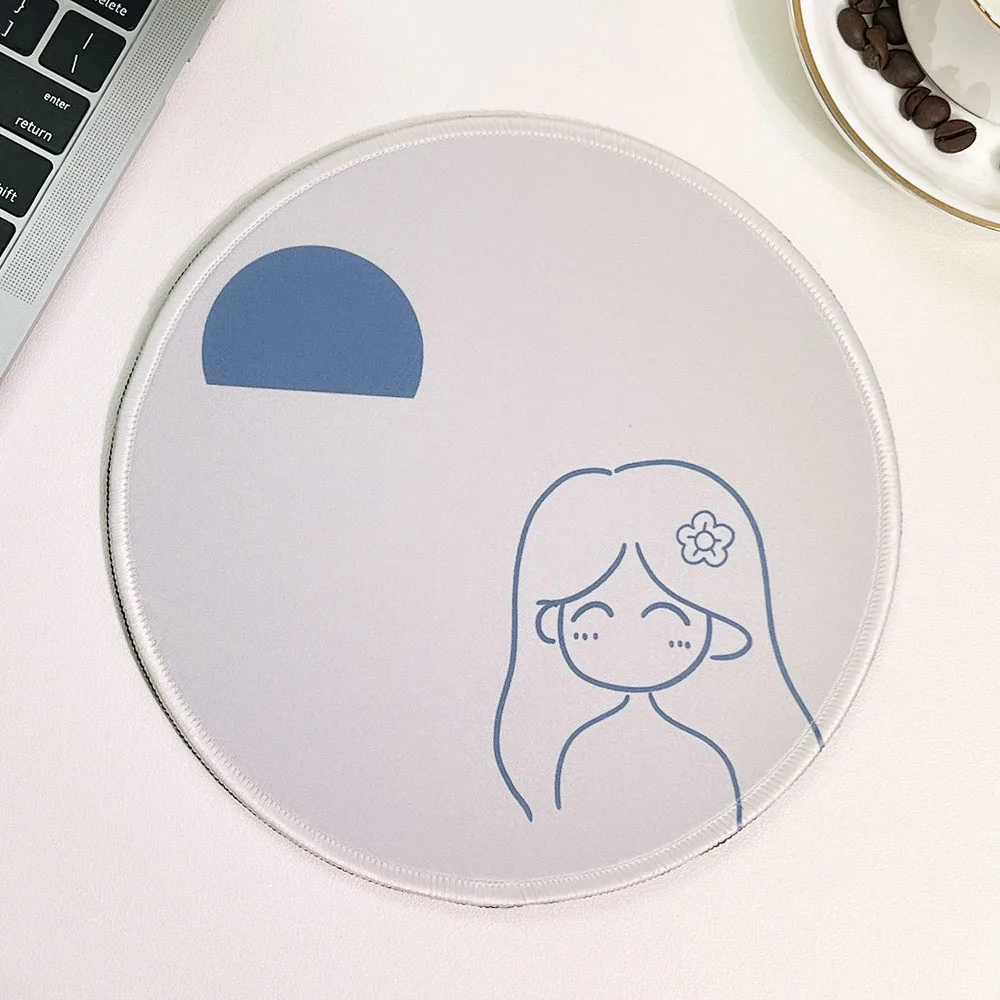 

Simple Girl Mouse Pad Non-Slip Gaming Desktop Mat Soft Anti-Scratch Easy To Clean Mat For PC Laptop Computer Desktop Home Office