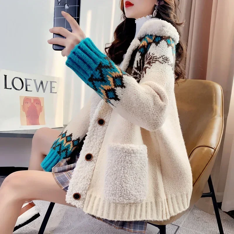 2024 New Red Christmas Sweater Cardigan Women Thickened Autumn and Winter New Lamb Wool Stitching Knitted Coat Joker Sweater