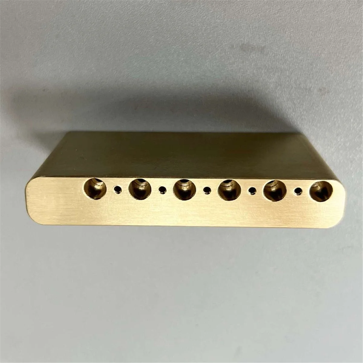 Profession Electric Guitar Base Accessories Brass Block for Electric Guitar Tremolo System Bridge Great Improvement