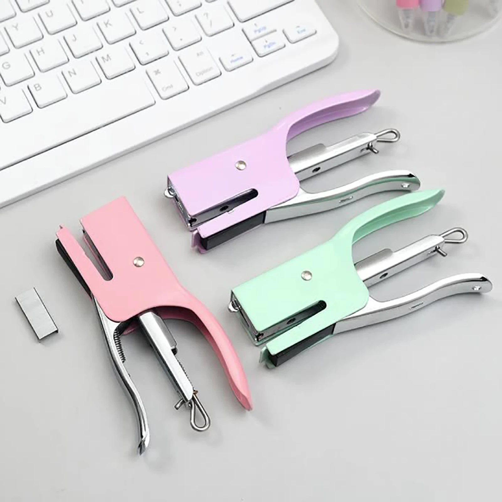 滑り止めベース付きの頑丈なデスクトップホッチキス,透明なホッチキス,省力化,学校用の1本指ホッチキス