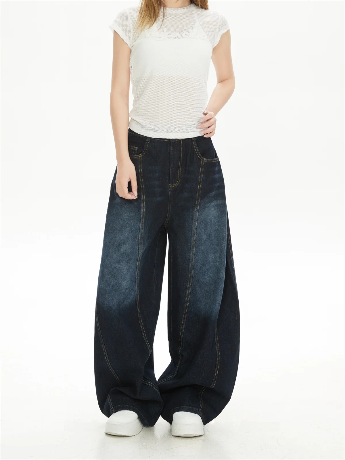 Retro American Blue Dyed Washed Scythe Denim Pants Women's New 2026 Wide Leg Printed Trendy High Waist Long Zipper Closure