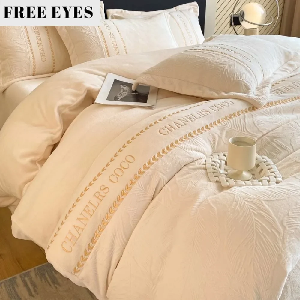 FREE EYES Comforter Set Bed, Soft Material, 100% high quality microfiber, All-season Coziness,Lightweight,Easy Care, Dry quickly