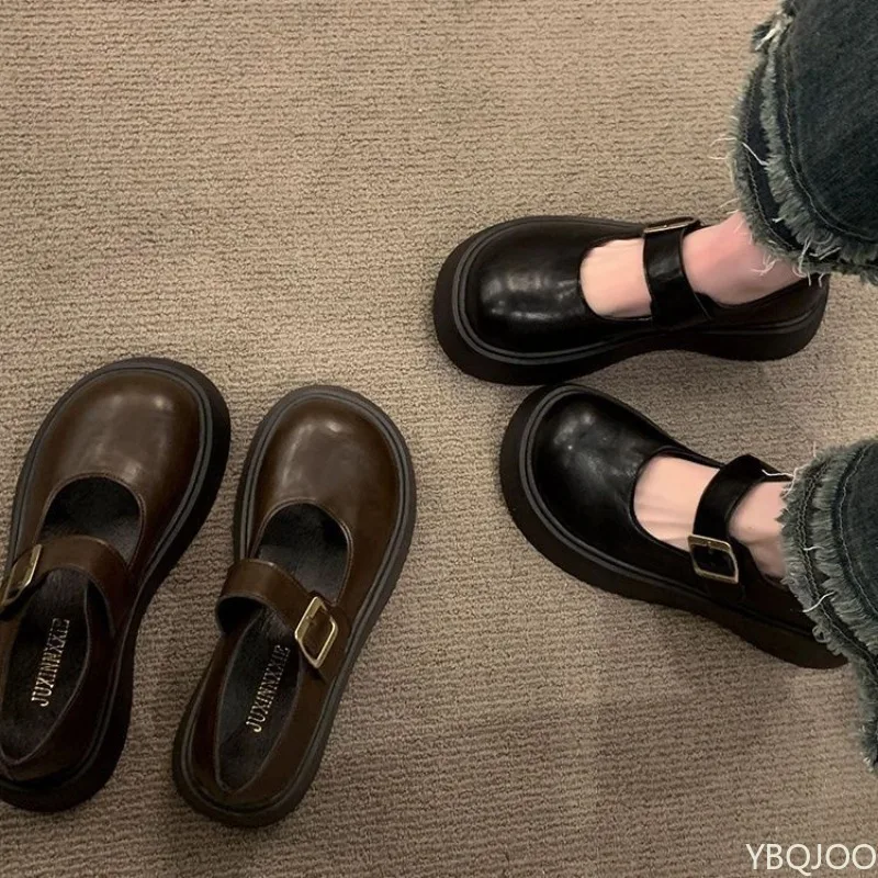 

Модные универсальные весенние новые элегантные туфли с квадратной головкой и бантом, женские легкие дышащие удобные туфли с сеткой