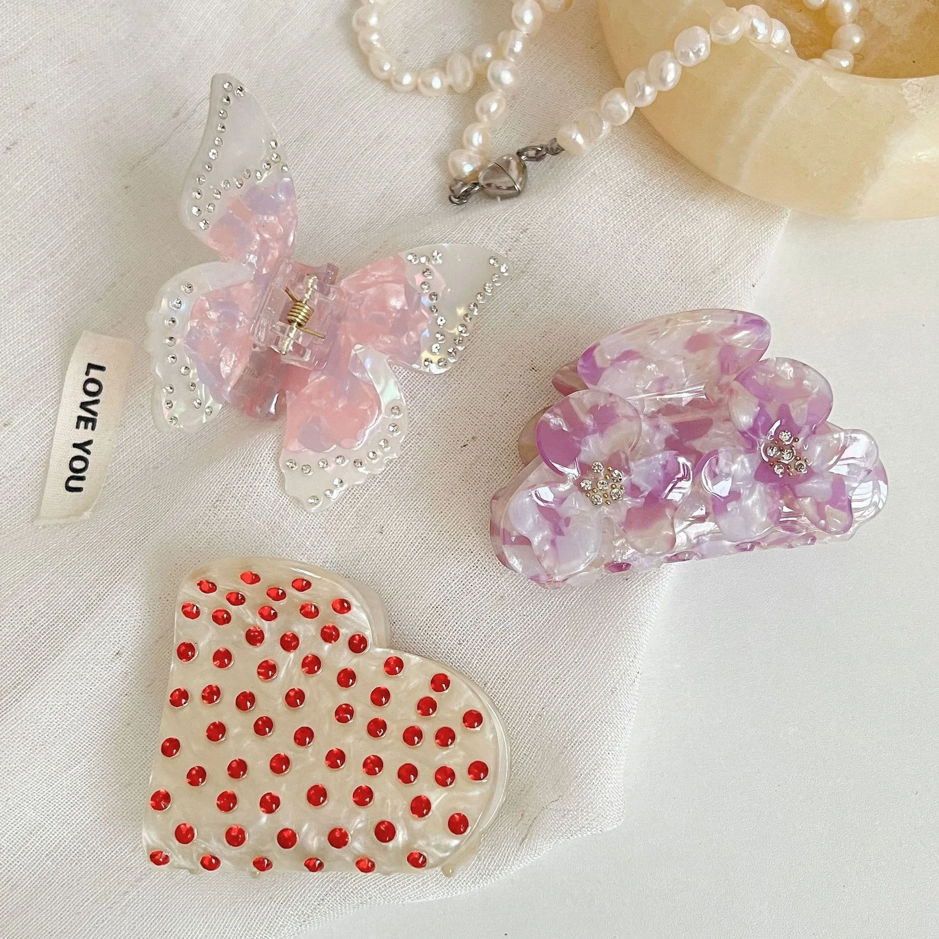

New Rhinestone Butterfly Flower Claw Clips Red Heart Acetate Hair Claw Trendy Crab Hair Clips for Women Girls Hair Accessories