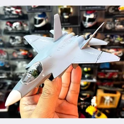 ステルス戦闘機モデルJ-35,合金仕上げのシミュレーション,静的装飾,大人,男の子,ダイキャスト1:100スケールのお土産ギフト