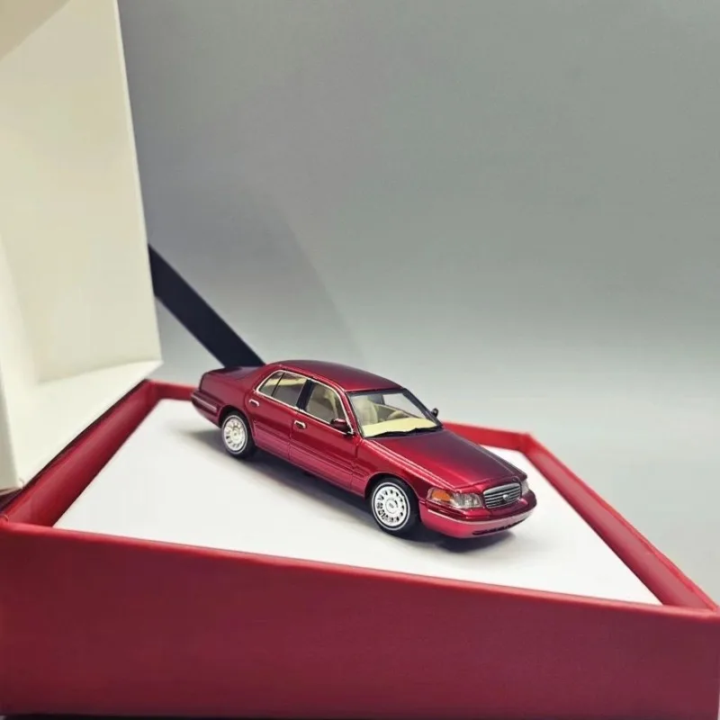 دييكاست 1/64 مقياس فورد كراون فيكتوريا 2024 Hec طبعة محدودة نموذج سيارة سبيكة فورد كراون فيكتوريا بلاي مجموعة المركبات