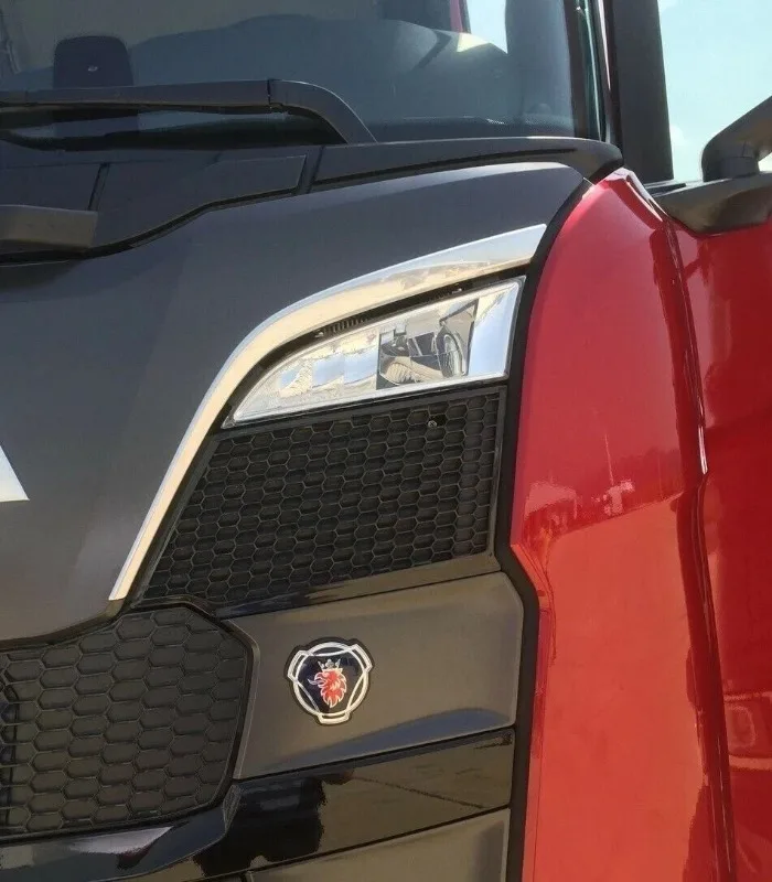 Chrome Grill Air Flow Trim 2pcs Stainless Steel For Scania R S Series 2017+