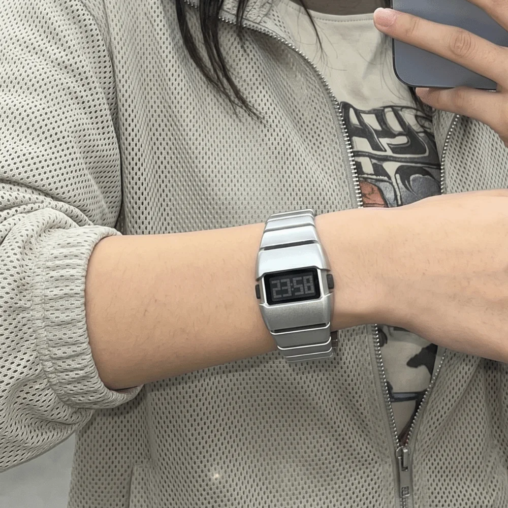 Plastic LED Electronic Watch Lightweight Stainless Steel Sports Watch Unique Vintage Original Design Wristwatch Casual Wear