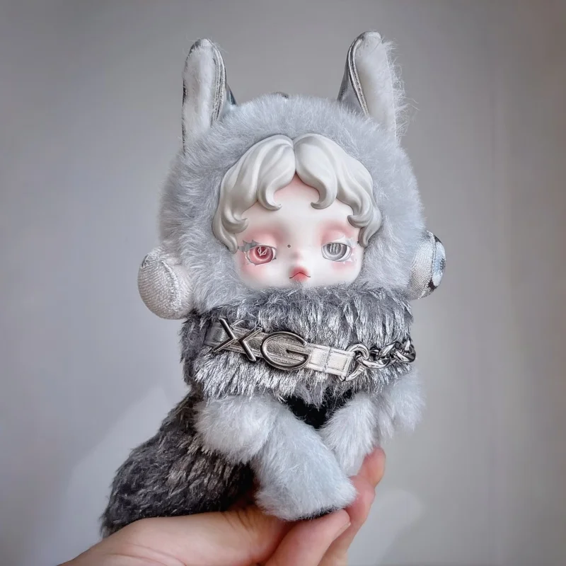

Плюшевый брелок POPMART SKULLPANDA от Dress Up Japan Limited - Серия XG: плюшевые куклы-брелоки, слепая коробка, милый брелок для сумки, подарок-сюрприз