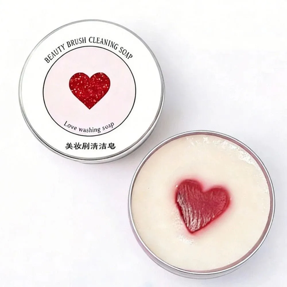 Mydło do czyszczenia pędzli do makijażu do mycia ręcznego, o zapachu brzoskwini, w kształcie serca, silikonowa podkładka do czyszczenia pędzli, usuwająca barwy.