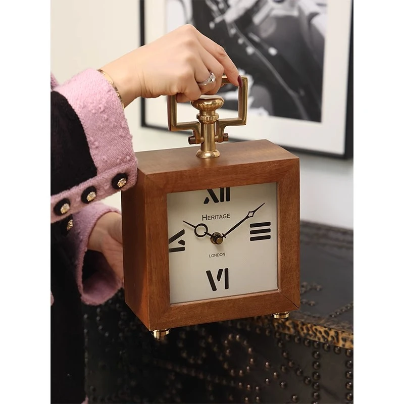 

Imported medieval brass solid wood clock clock entrance living room bedroom desktop decoration ornament