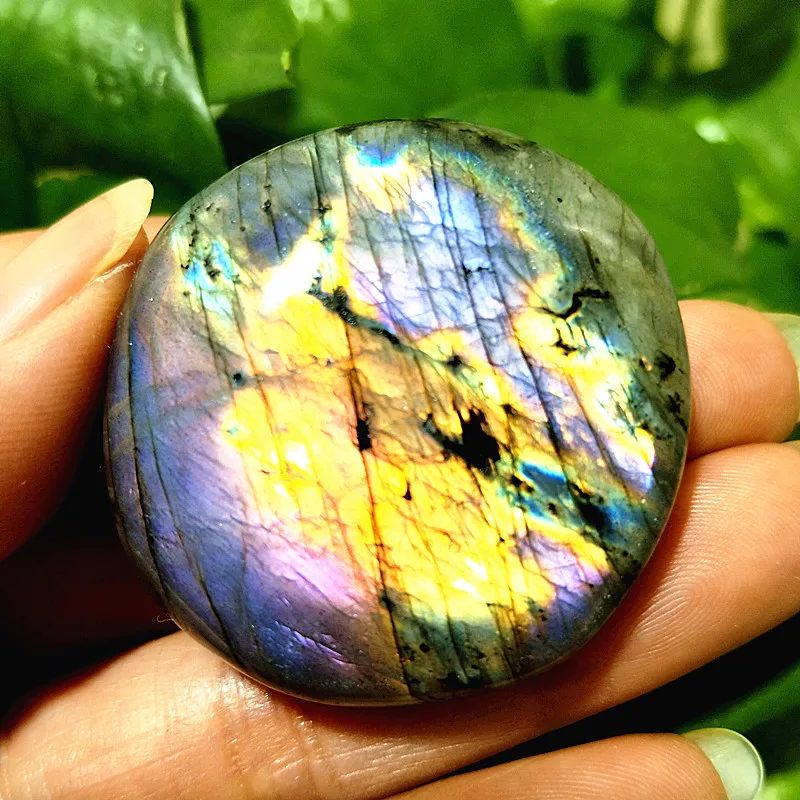 Natural Crystal Yellow Purple Labradorite Palm Stone Meditation Sorcerer Chakra Spiritual Healing Gemstone Room Decor