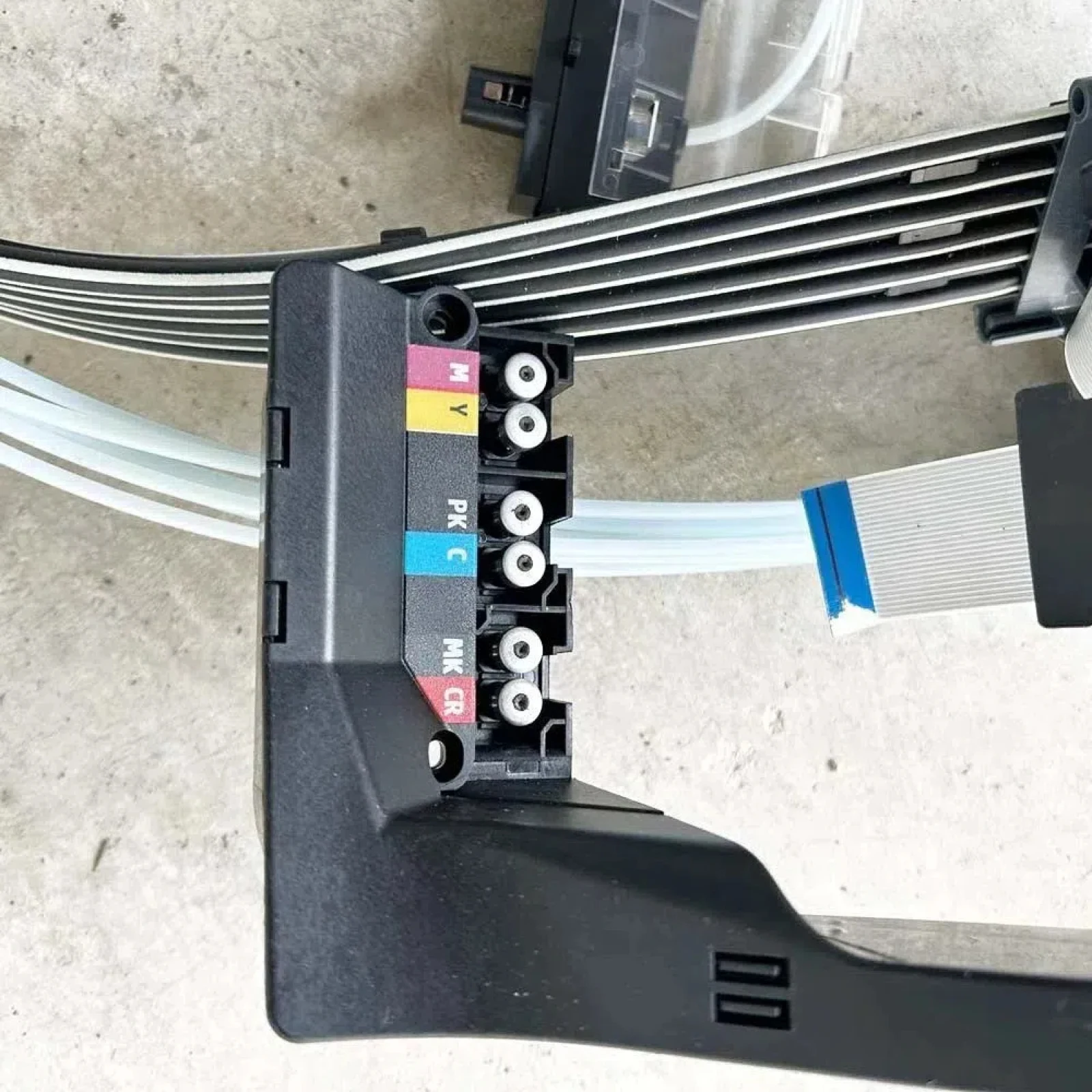 أنابيب إمداد الحبر Z5600 24-IN T0B51-60003 تناسب أجزاء طابعة HP Designjet