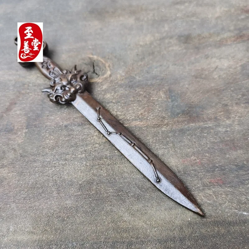 Antique collectible, old patina, imitation antique alloy copper living room decoration, seven-star tiger head sword12CM