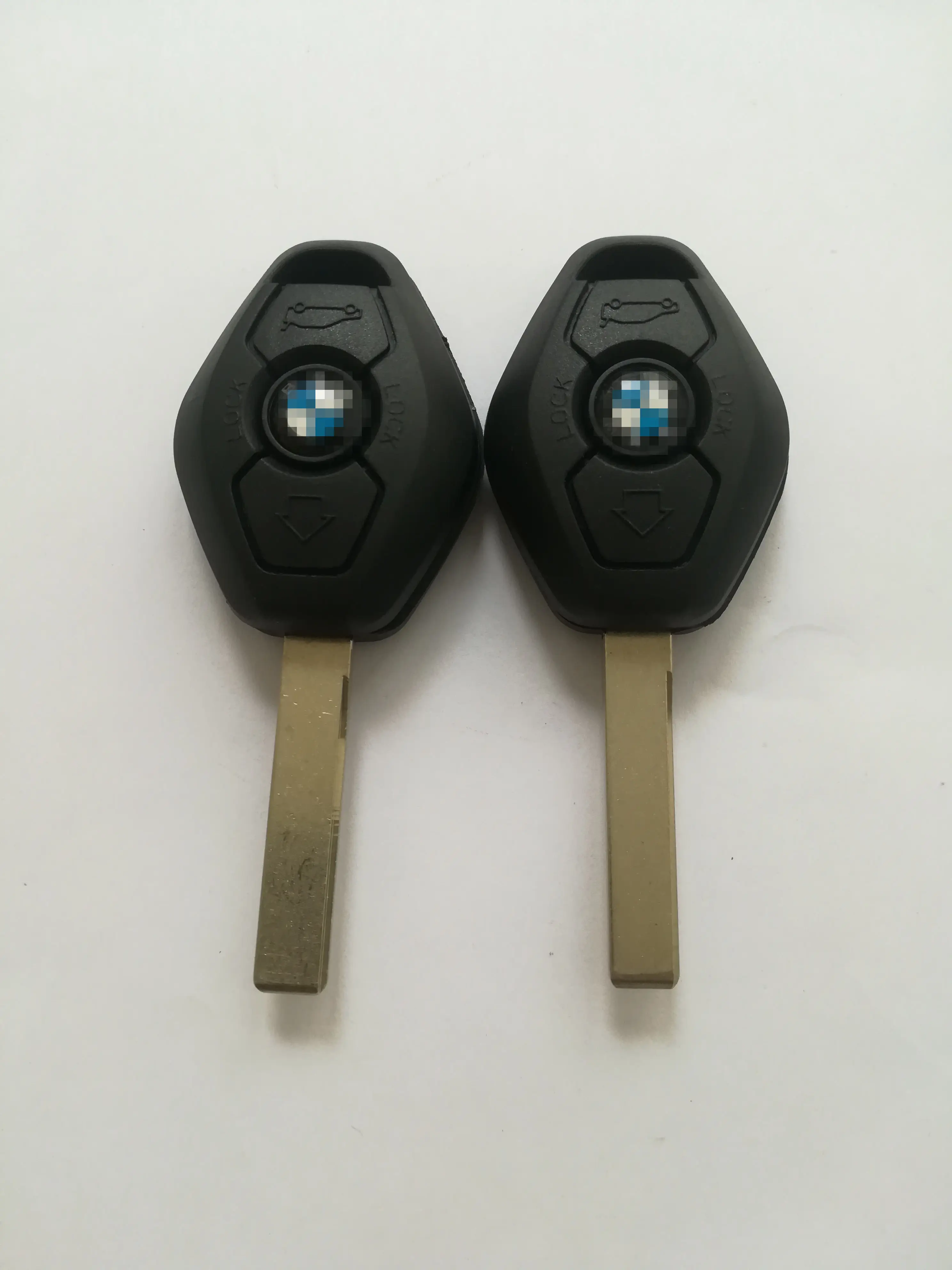 2pcs Remote Key Case for 2001 2002 2003 2004 2005 BMW M3 Z4 330Ci 330i 330xi LX8FZV