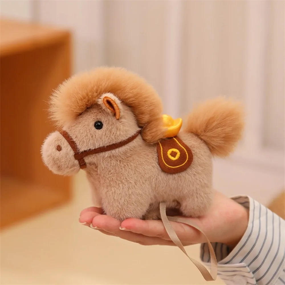 

Милая мягкая плюшевая игрушка-лошадка, праздничная коллекционная подушка-лошадка на магнитах, подарок на Лунный Новый год 2026, Год Лошади