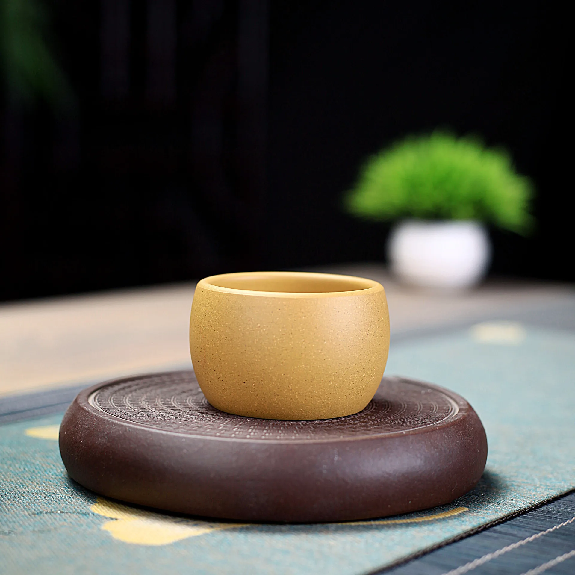 60ml Authentic Yixing Purple Clay Teacup Handmade Meditation Cup Travel Tea Bowl Pu'er Master Tea Cup Chinese Tea Set