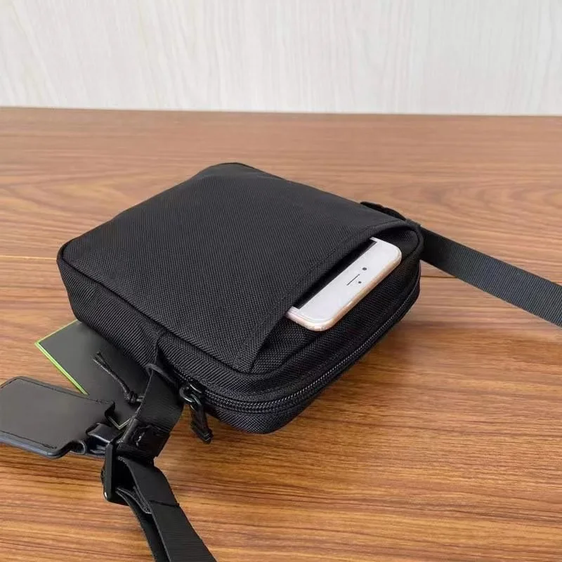 

New Men's Ballistic Nylon Crossbody Bag 22303111 Wear-resistant Portable Casual Business Shoulder Bag