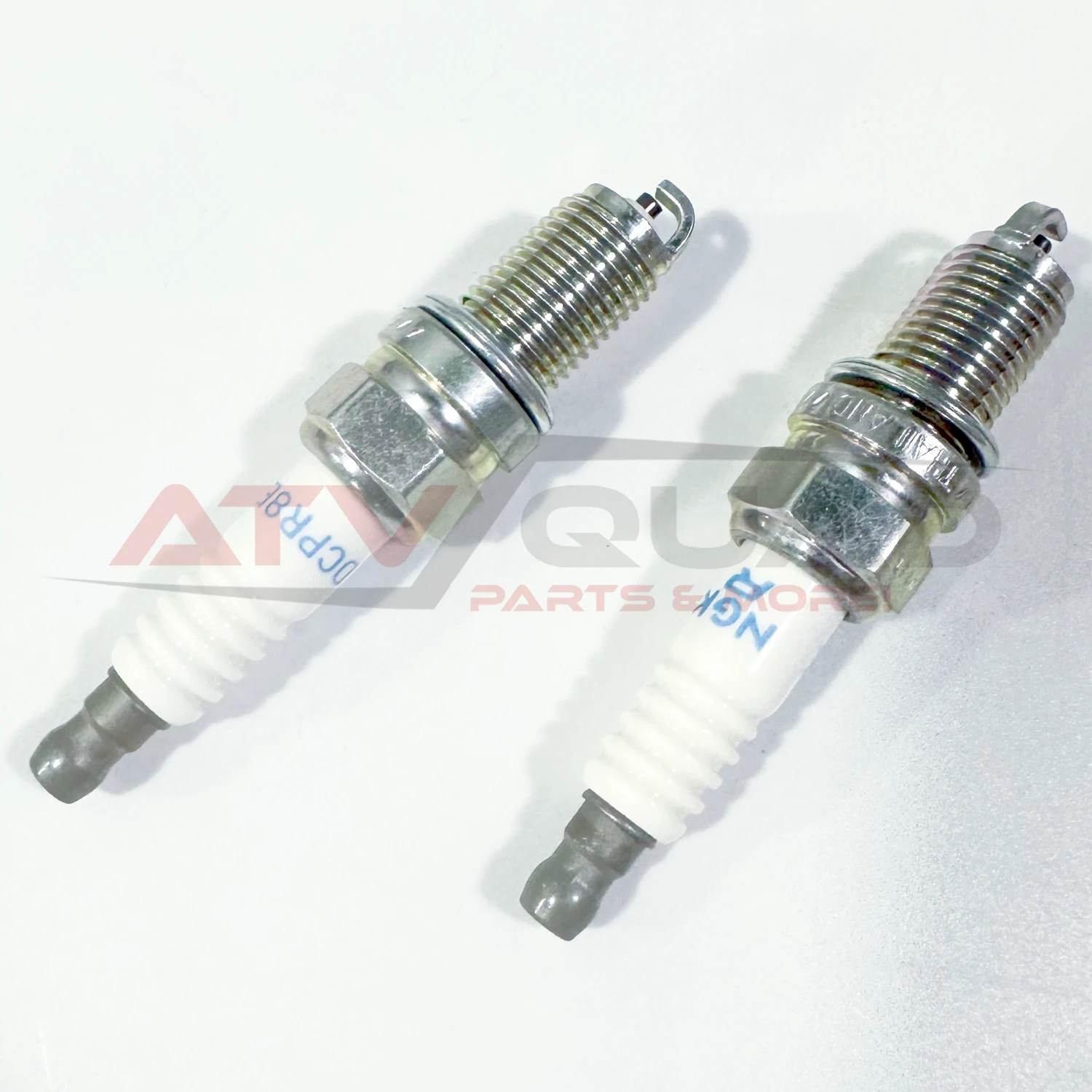 DCPR8E Spark Plug for TGB Target 600 E4 T3b Blade 600LT 600SE 600LTX E4 E5 1000LT E2 E4 T3b 1000LTX E4 T3b 1000LTX MAX E5 910528