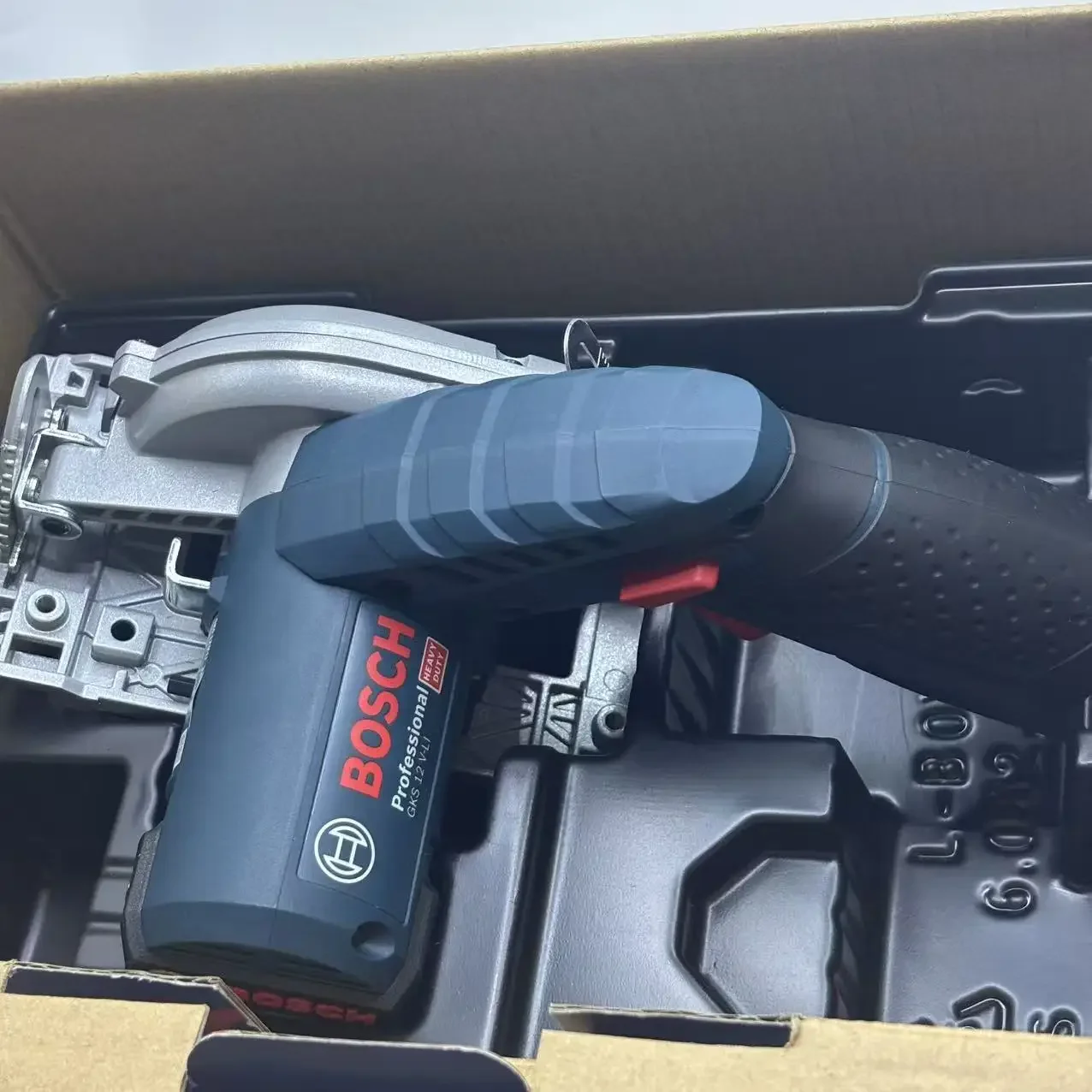 BOSCH GKS 12V-LI Cordless Electric Circular Saw Professional Multifunctional Woodworking Universal Saw Cutting Power Tools - view 5