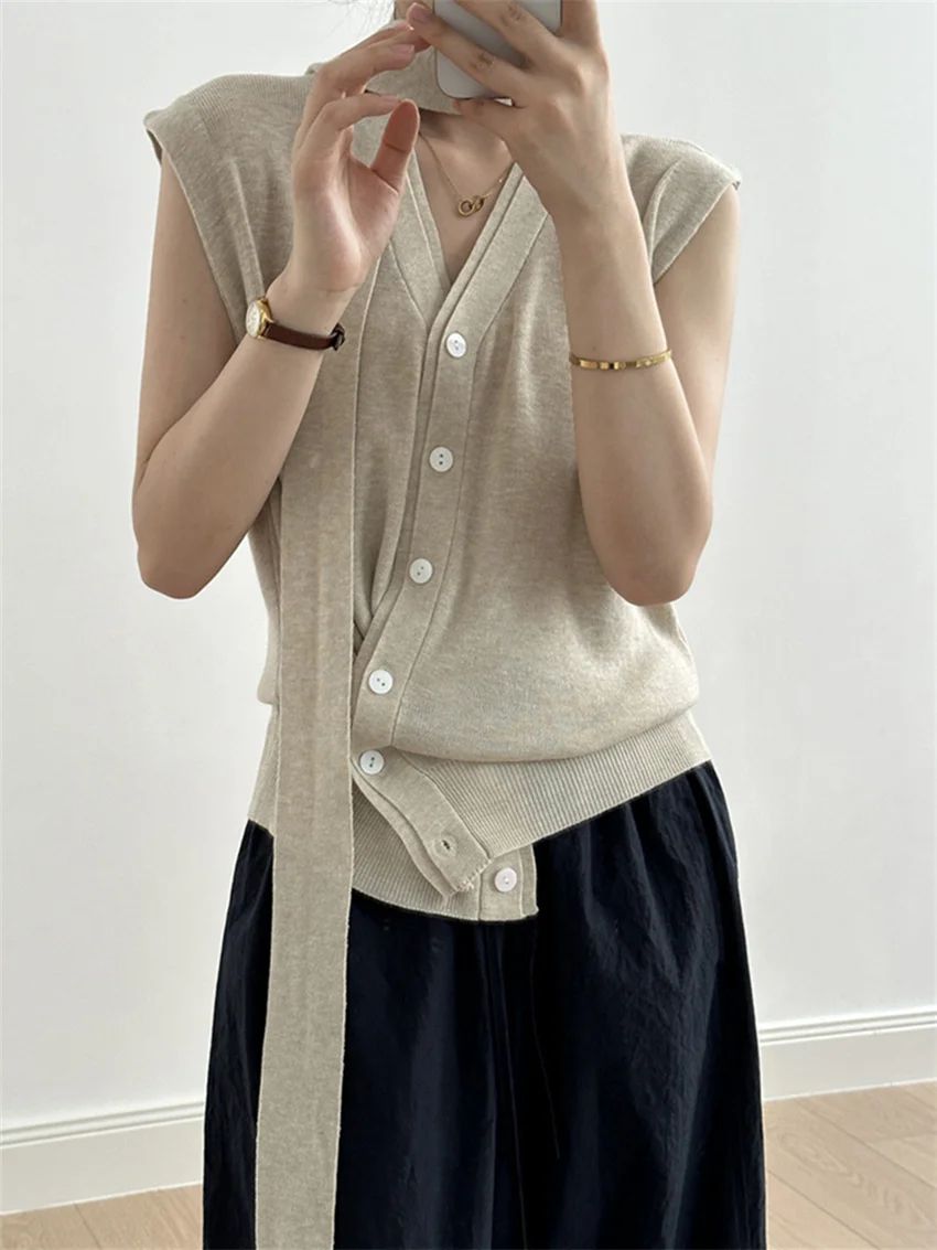 Alien Kitty French V-Neck Sweater Vest Knitted Women Chic Slim 2024 Gentle Autumn All Match New Loose Fashion Soft Casual