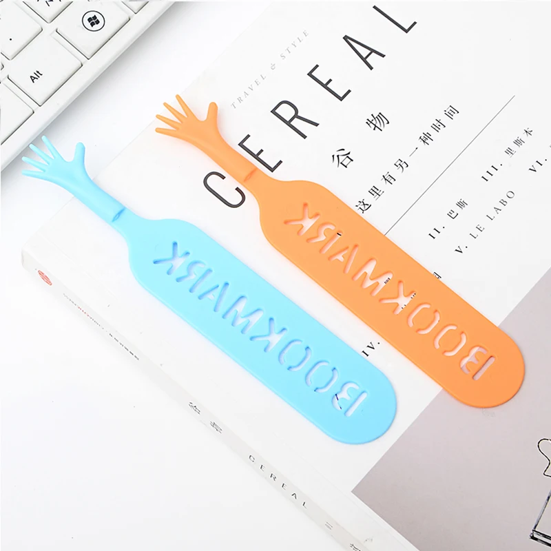 4 Pcs/Set 'Help Me' Colorful Bookmarks Set Plastic Novelty Book Reading Item Creative Gift for Kids Children Stationery
