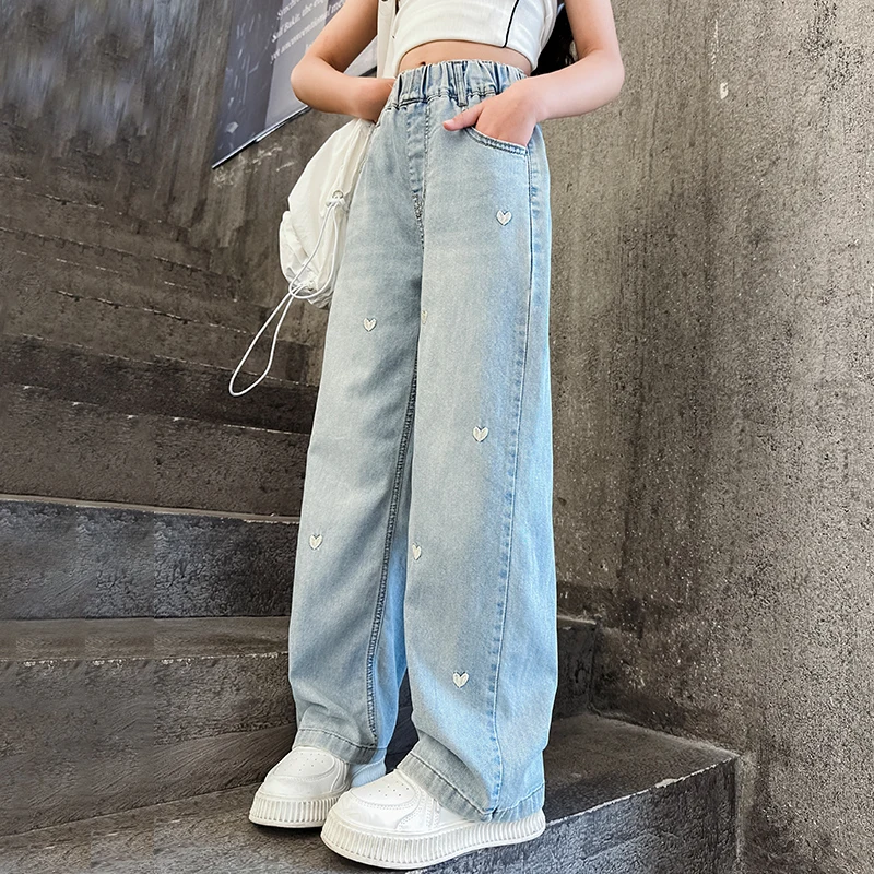 

Girls Embroidered Heart Wide Leg Jeans Children's Clothing Autumn Spring Season Regular Thickness Long Pants for Tweens