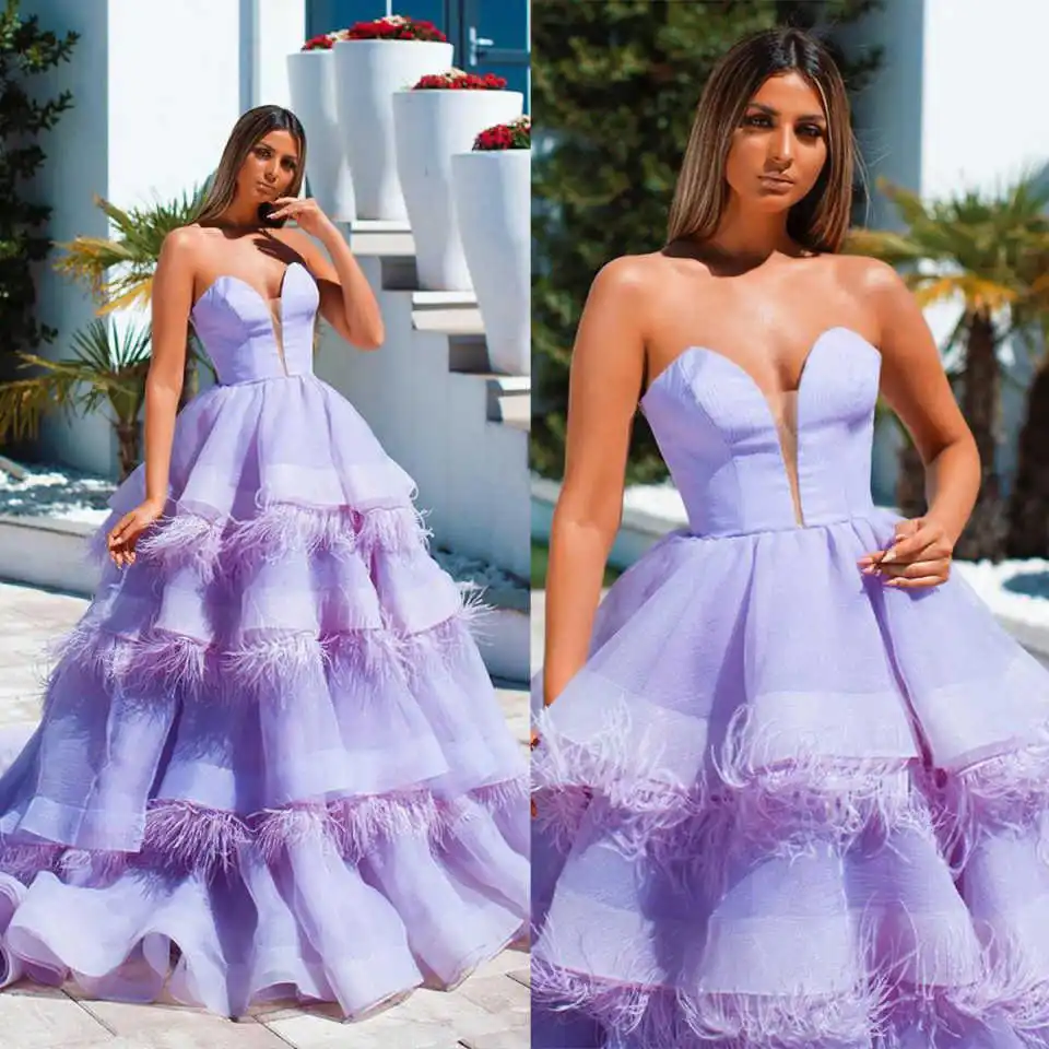 Unique Ball Gown Wedding Dresses V-Neck Strapless Lace-Up Layered Sweep Train Princess Bride Wedding Dress Customized