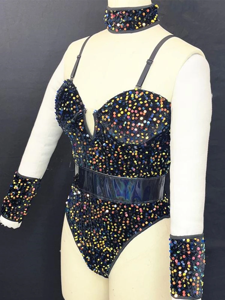 Diamentowy Kombinezon Body Cekinowy Bez Pleców Kostium na Występ do Klubu Nocnego Baru DJ Kostiumy Damskie Tancerki Gogo Sukienka na Imprezę Scenę DN21341