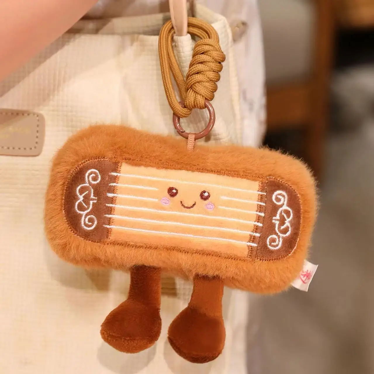 Nieuwste Guzheng Instrument Rugzak Hanger Sleutelhanger Pop Gevulde Knuffel Pop Cartoon Anime Leuke Gift Interessante Pop