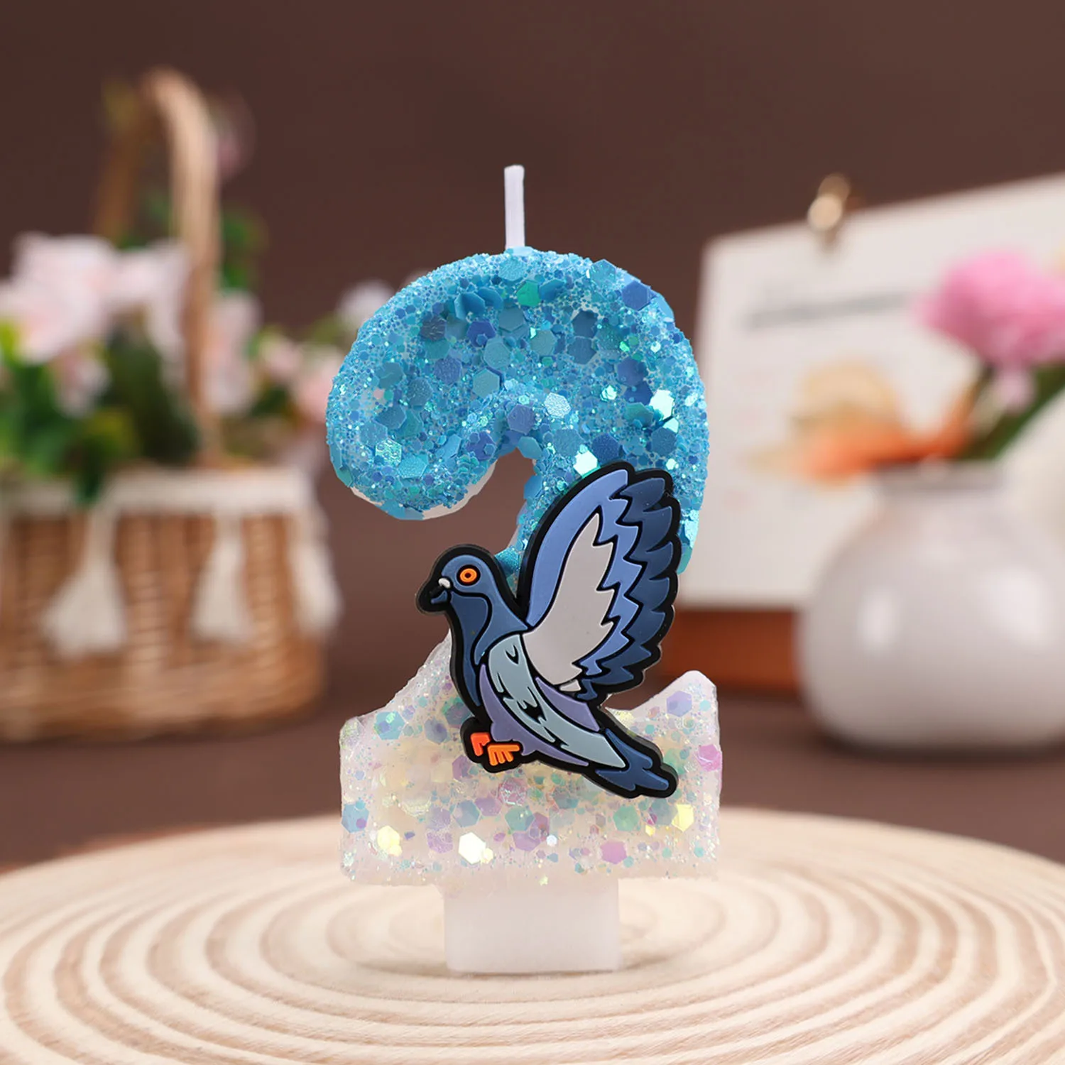 Blue digital birthday candles - Cartoon pigeon sticker decoration candles, birthday commemorative candles, party small gifts - view 4