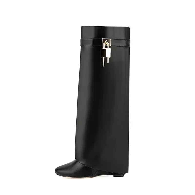Nuevas botas de mujer hasta la rodilla de tacón alto con suela gruesa y hebilla de cinturón a la moda y botas entresuela, botas de tiburón talla 43