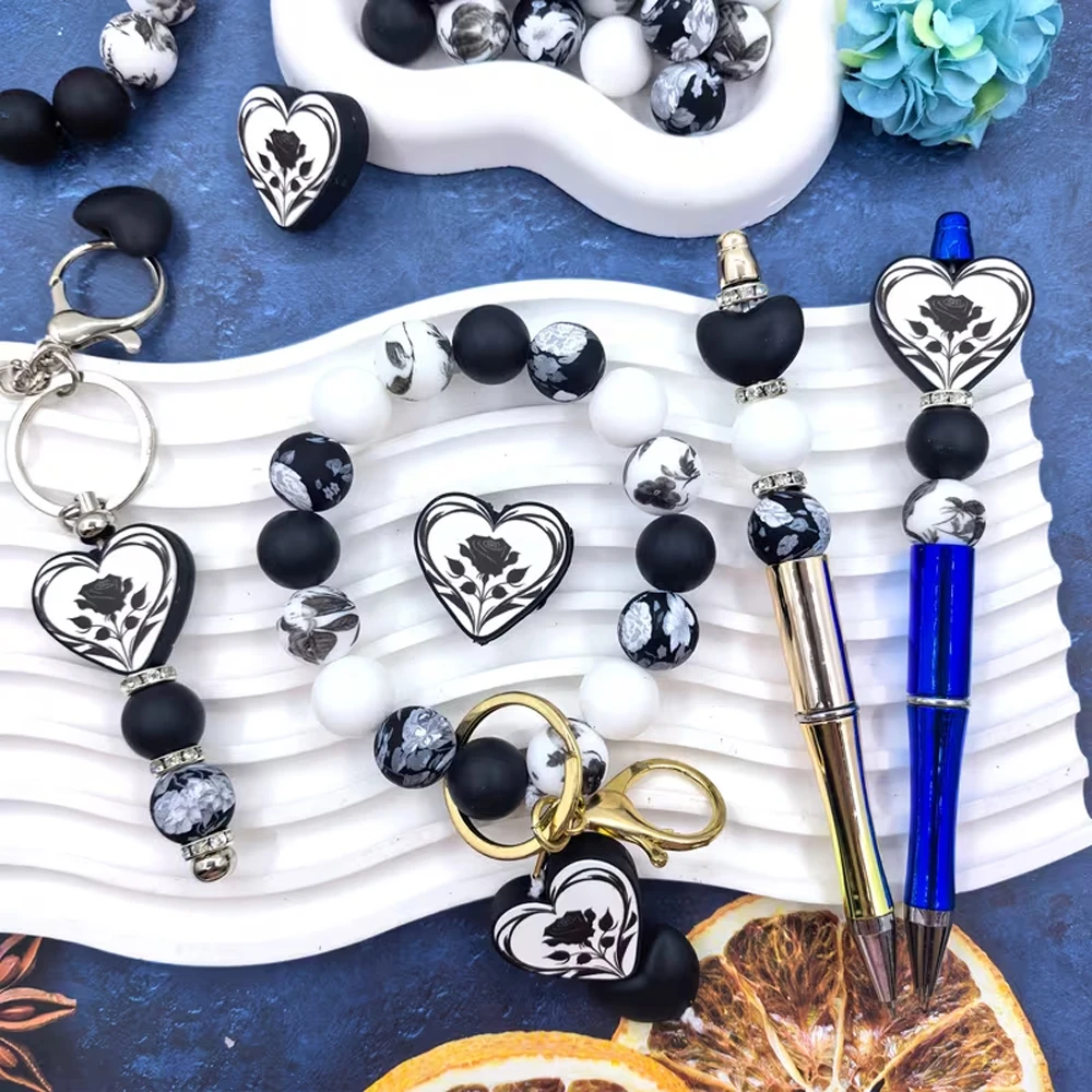 25/28PCS Black and White Heart-Shaped Silicone Bead Set, Perfect for DIY Handmade Keychains, Necklaces, Bracelets, Etc