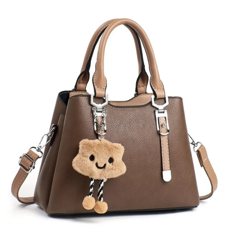 

Classic Minimalist Messenger Bag For Commuter Women With Solid Color High-End Design And Unique Vintage Appeal